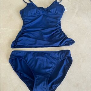 New Ralph Lauren Navy Blue Tankini Swimsuit. Size 8. $83